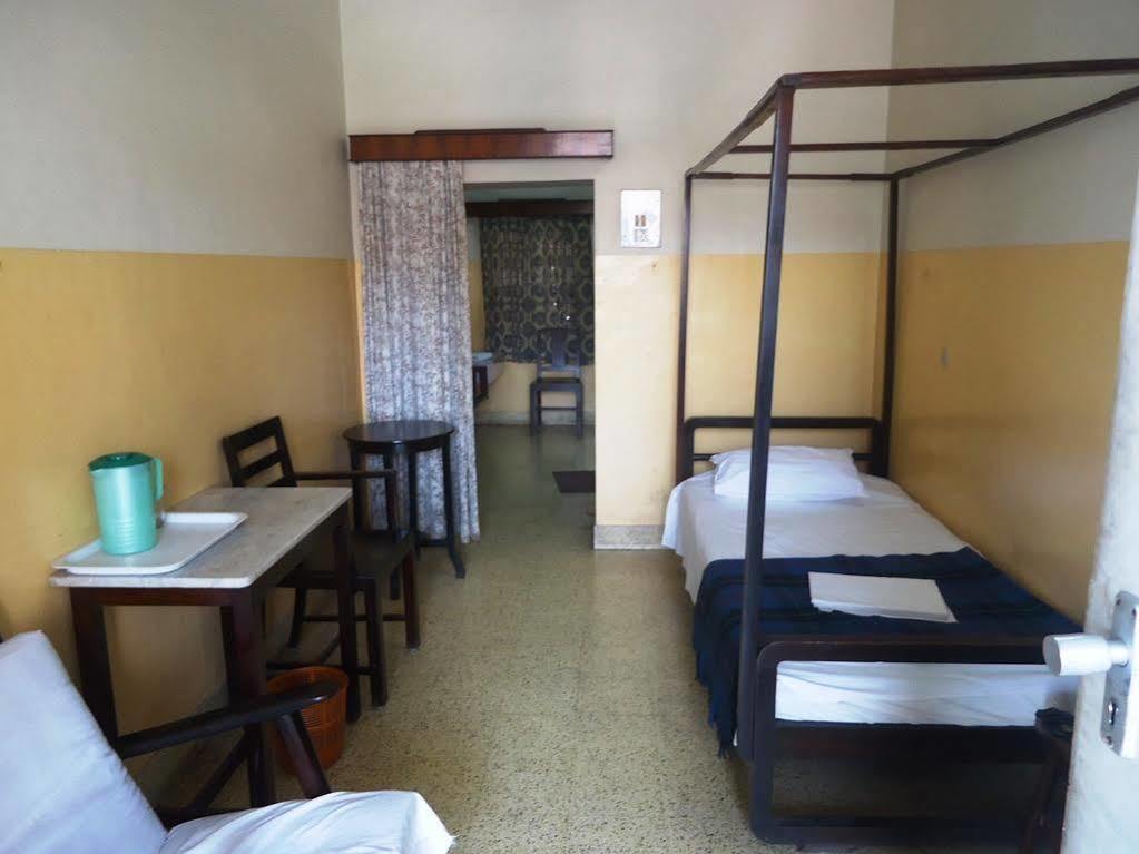 Hotel Mysore Dasaprakash Exterior photo